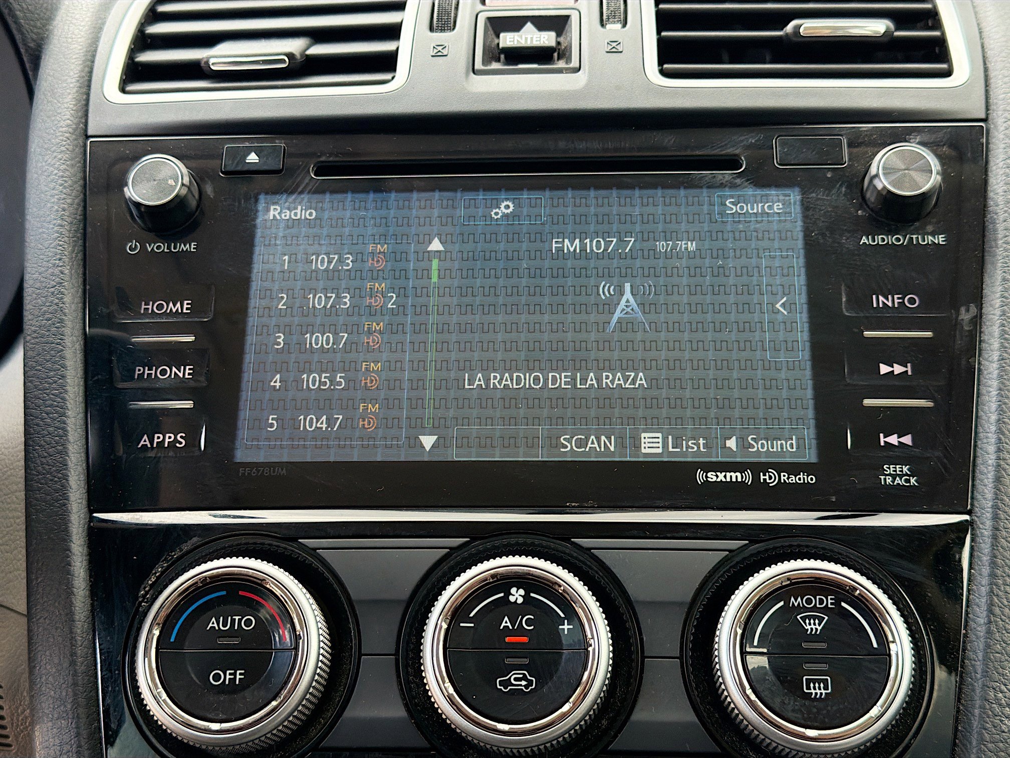 Used 2017 Subaru Forester 2.5i Premium w/ Protection Package #1 image 29