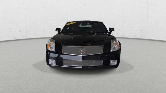 Used 2006 Cadillac XLR V RWD image 10