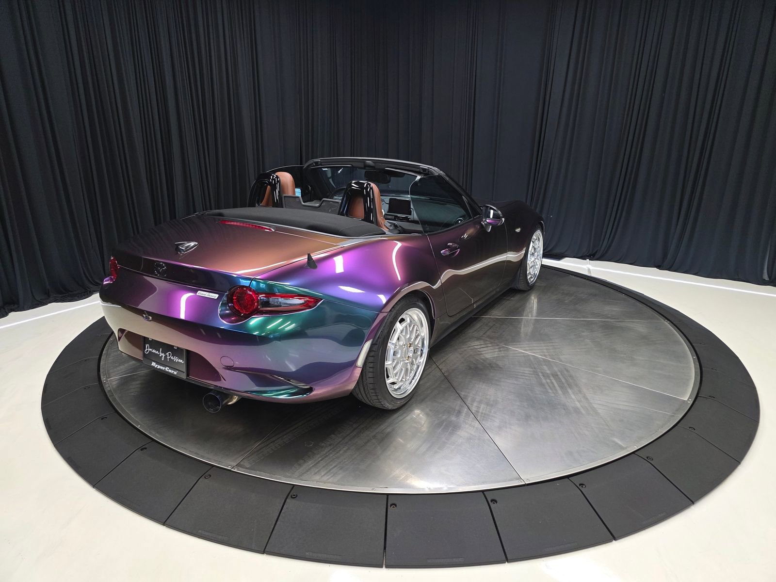 Used 2022 MAZDA MX-5 Miata Grand Touring RWD image 13