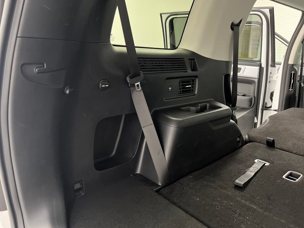 Used 2026 Hyundai Santa Fe SEL FWD image 47