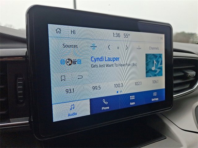 Used 2023 Ford Explorer XLT w/ Equipment Group 202A image 17