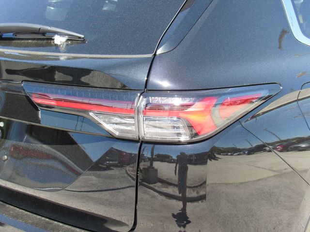 New 2026 Mitsubishi Outlander ES image 11