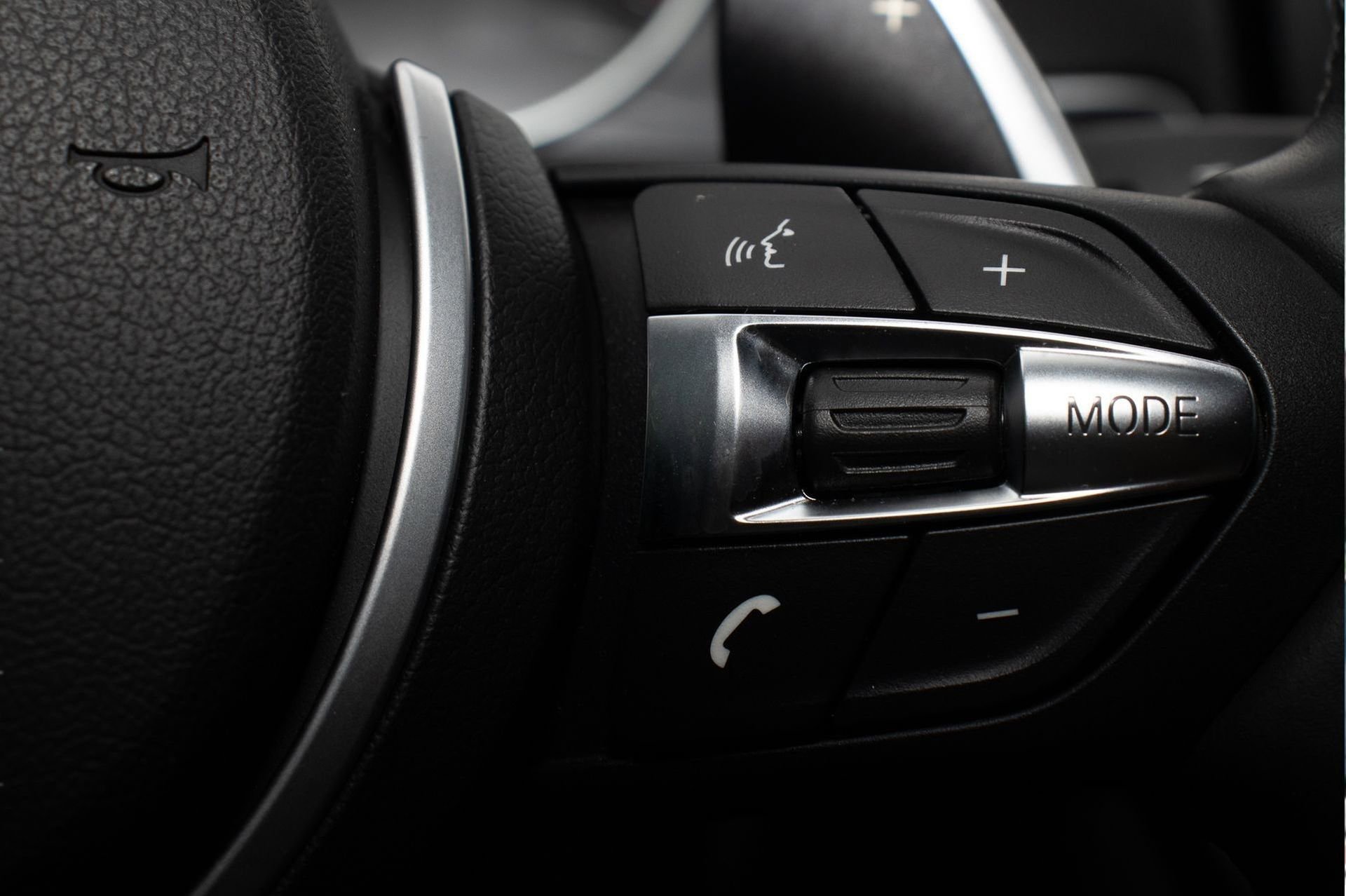 Used 2017 BMW M240i Convertible w/ Driving Assistance Package image 27