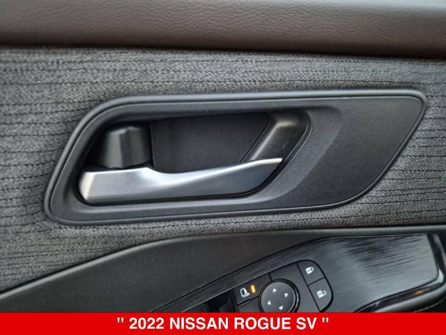 Certified 2022 Nissan Rogue SV AWD/4WD image 13