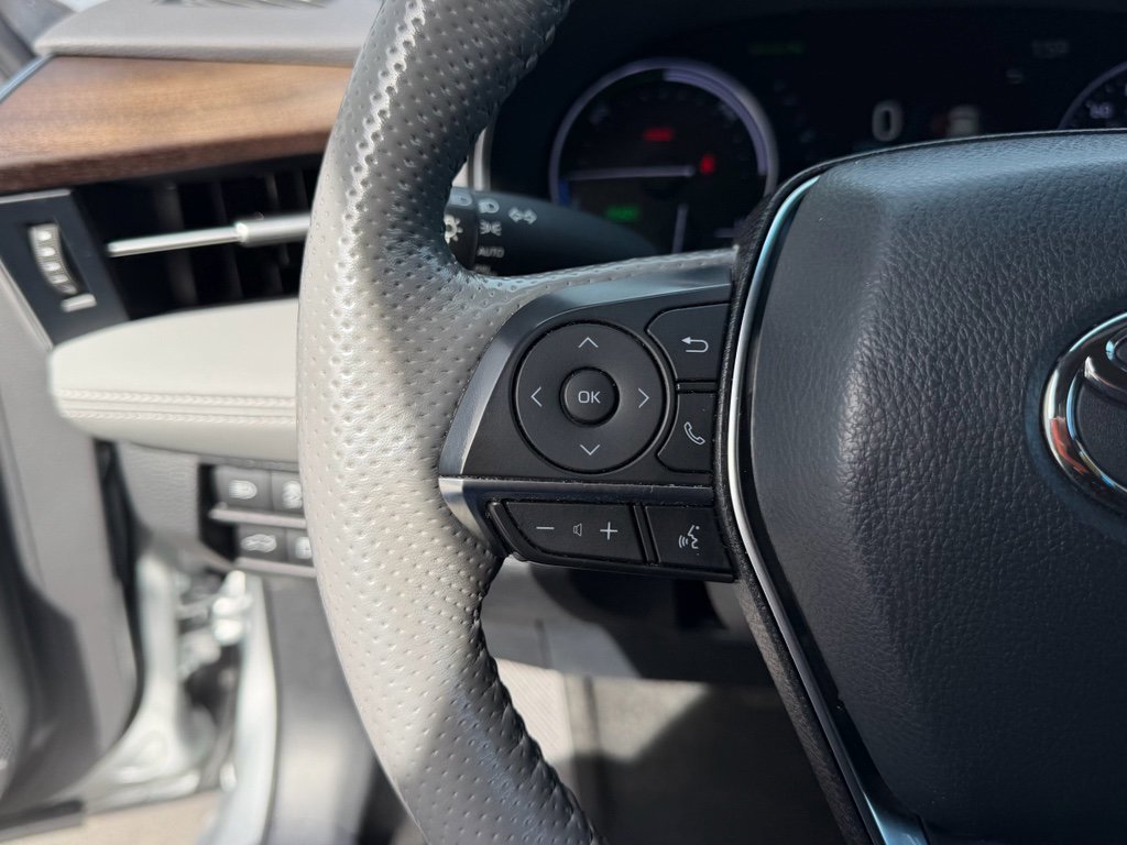 Certified 2022 Toyota Avalon Limited w/ Advanced Safety Package image 21