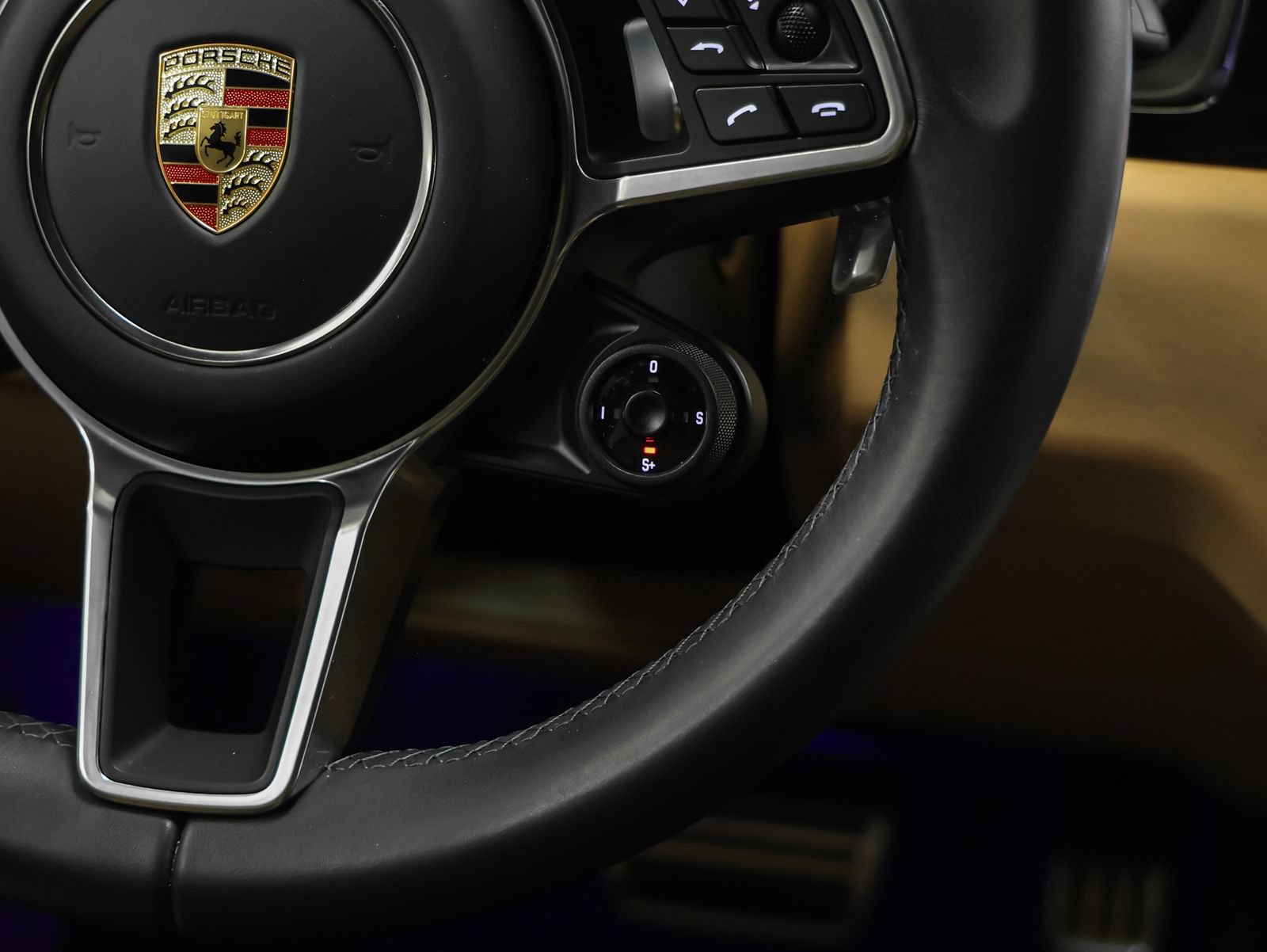 Certified 2023 Porsche Cayenne GTS AWD/4WD image 41