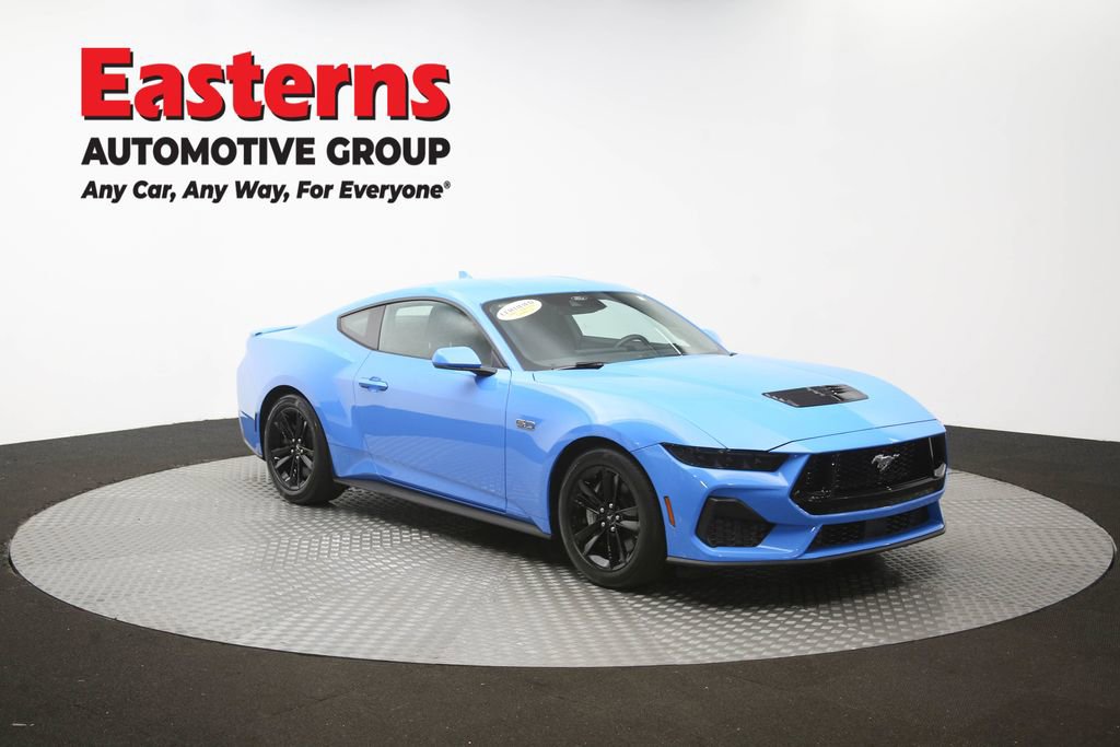 Used 2025 Ford Mustang GT RWD image 46