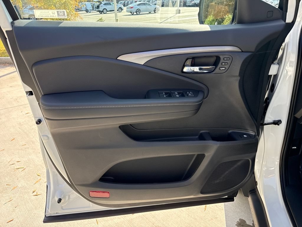 Certified 2026 Honda Ridgeline RTL image 14
