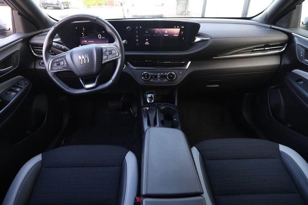 Used 2024 Buick Envista Preferred w/ Convenience I Package image 20