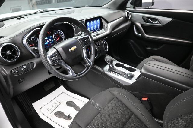 Used 2021 Chevrolet Blazer LT FWD image 19