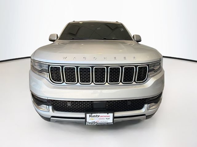 Used 2022 Jeep Wagoneer Series III AWD/4WD image 2