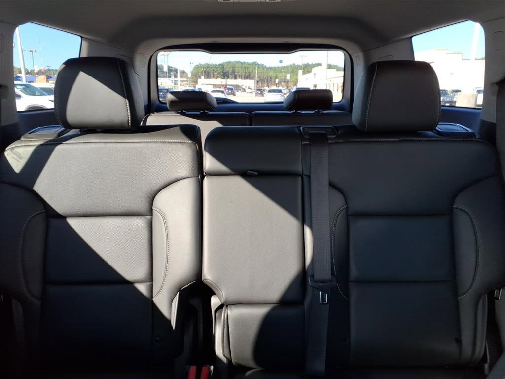 Used 2023 GMC Acadia SLT image 13