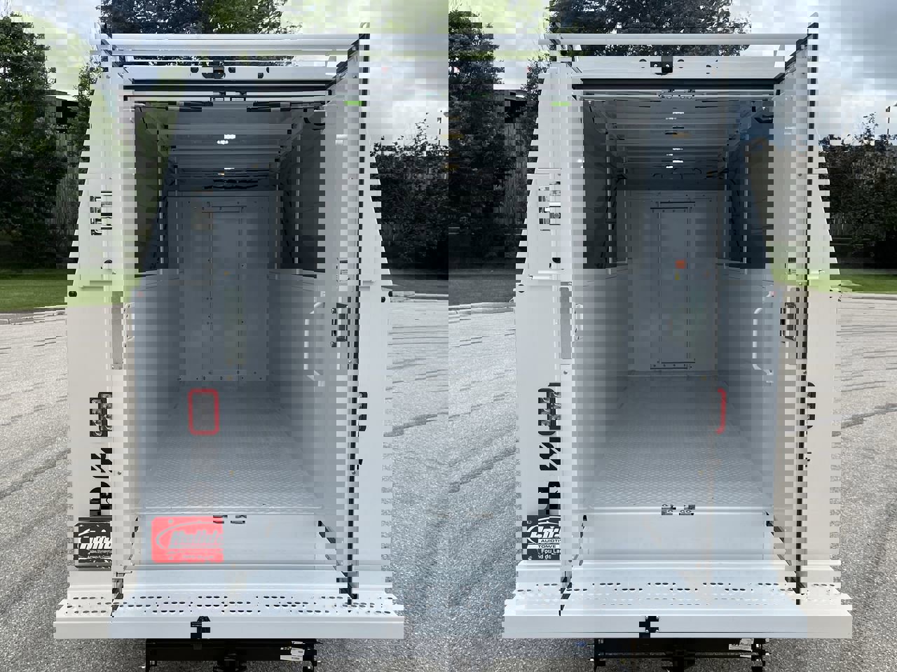 New 2025 GMC Savana 3500 w/ Power Convenience Package image 19