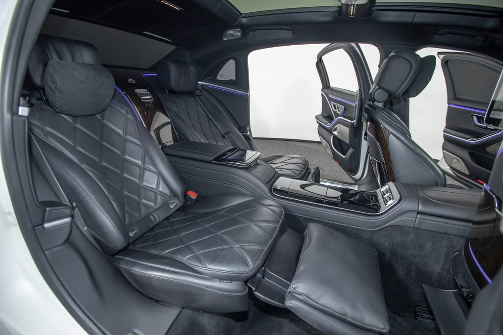 Used 2023 Mercedes-Benz Maybach S 580 4MATIC image 50