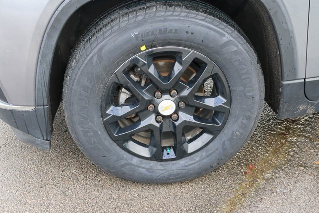 Used 2018 Chevrolet Traverse LT w/ LPO, Cargo Package image 7