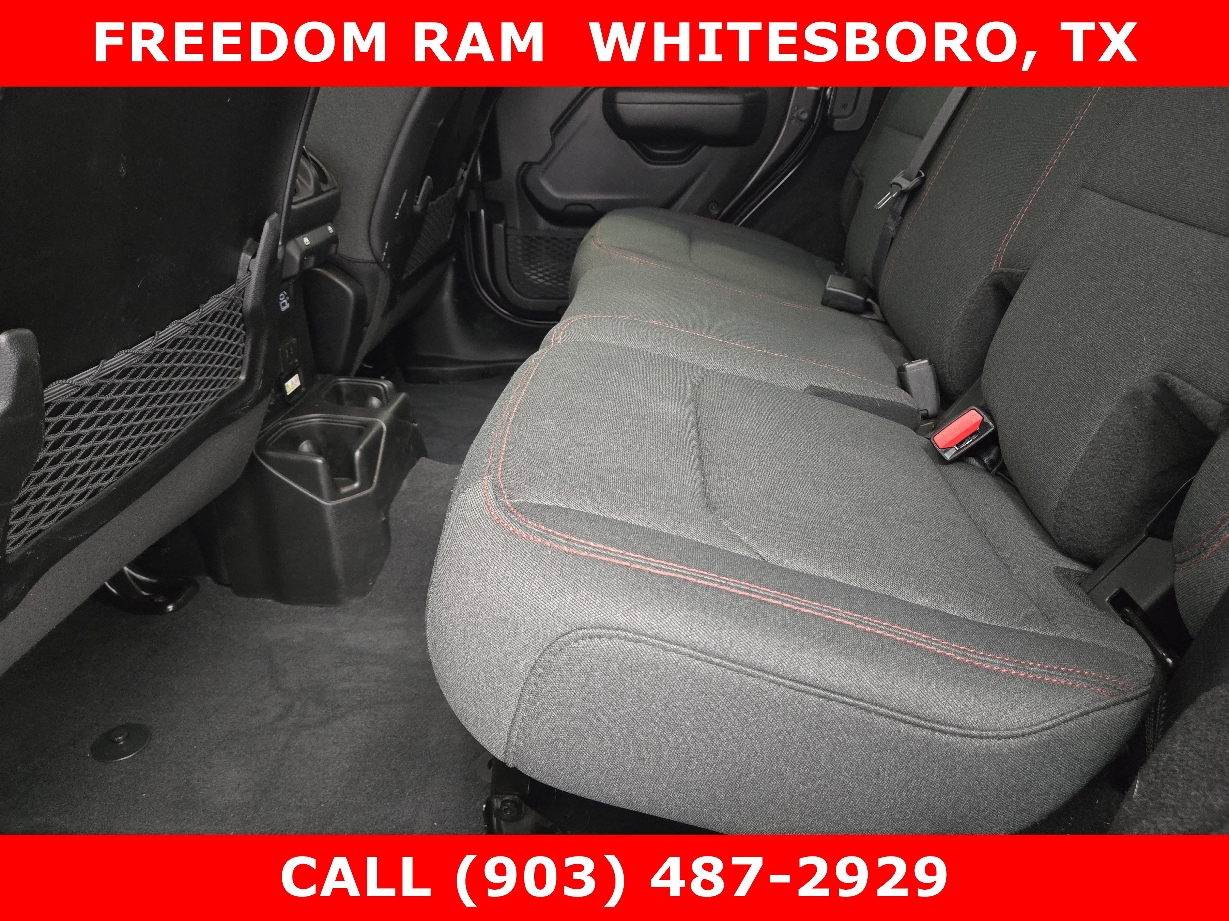 Used 2025 Jeep Wrangler Unlimited Rubicon image 20