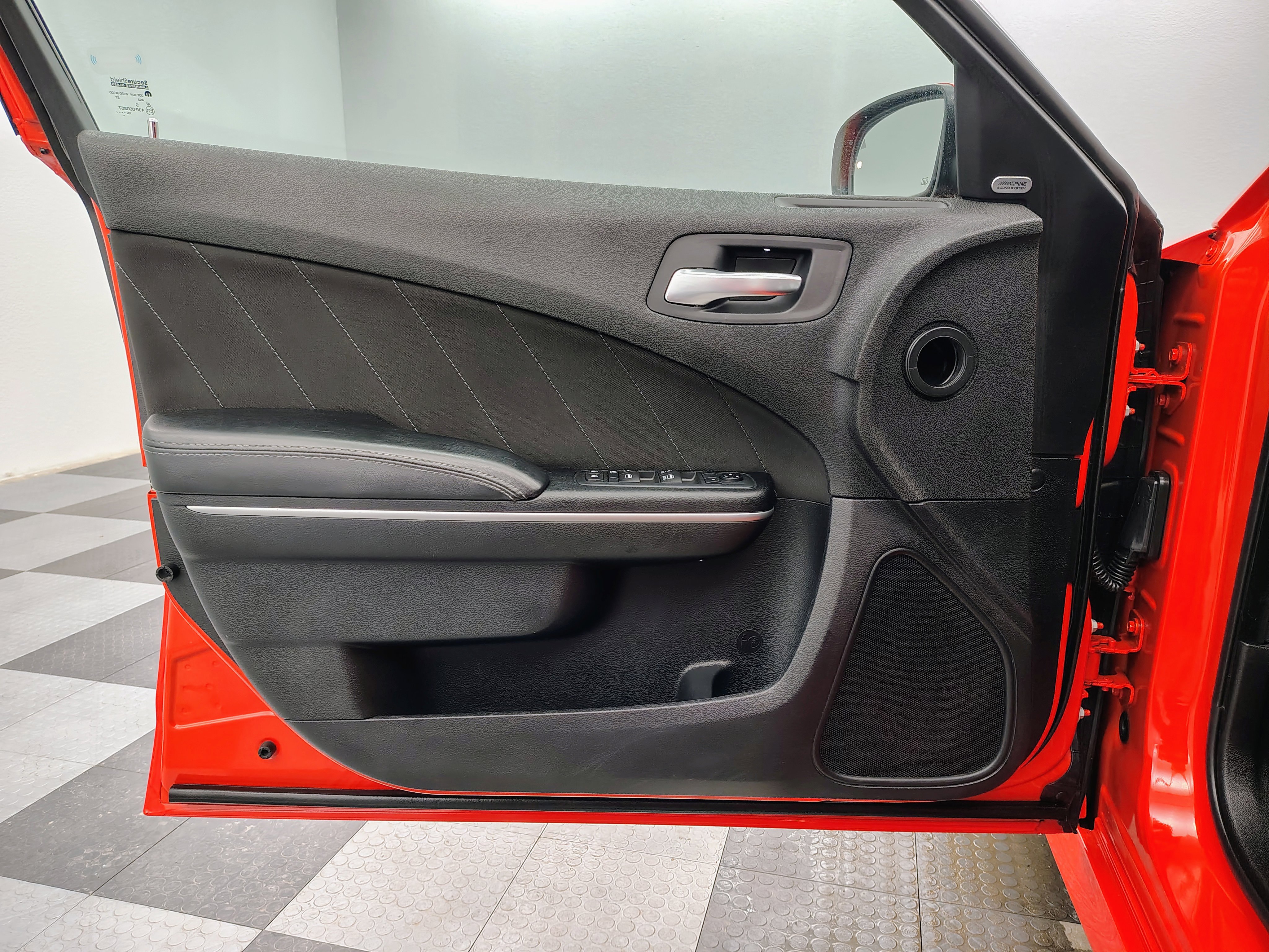 Used 2020 Dodge Charger Scat Pack w/ Driver Convenience Group image 29