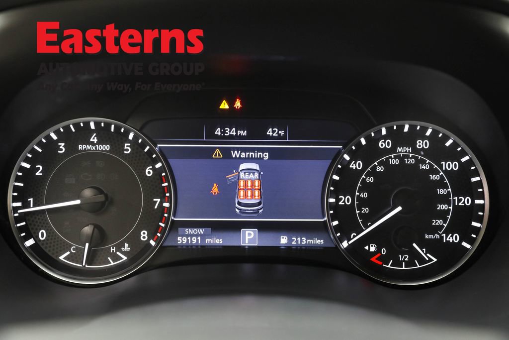 Used 2024 Nissan Armada SV RWD image 22