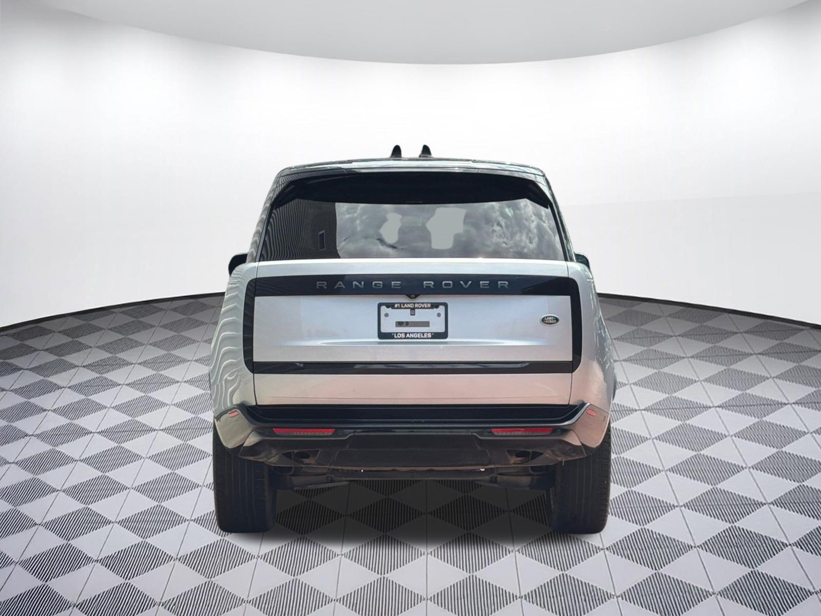 Used 2023 Land Rover Range Rover SE AWD/4WD image 9