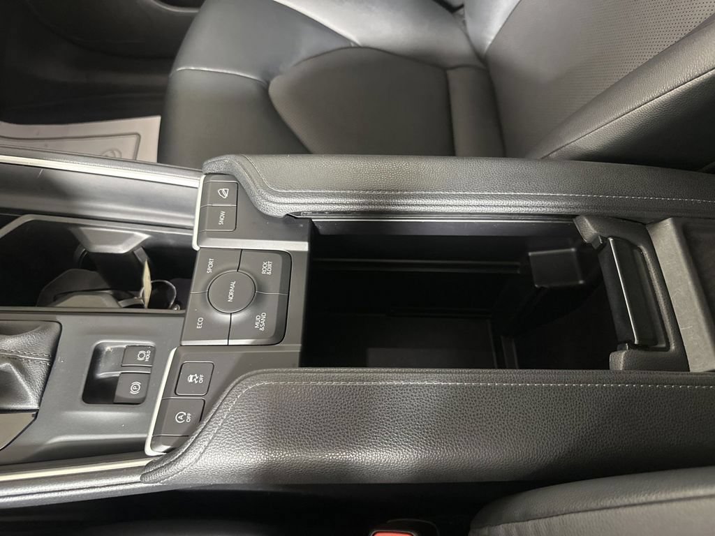 Used 2024 Toyota Grand Highlander AWD image 8