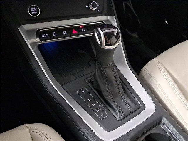 Used 2024 Audi Q3 2.0T Premium Plus image 31