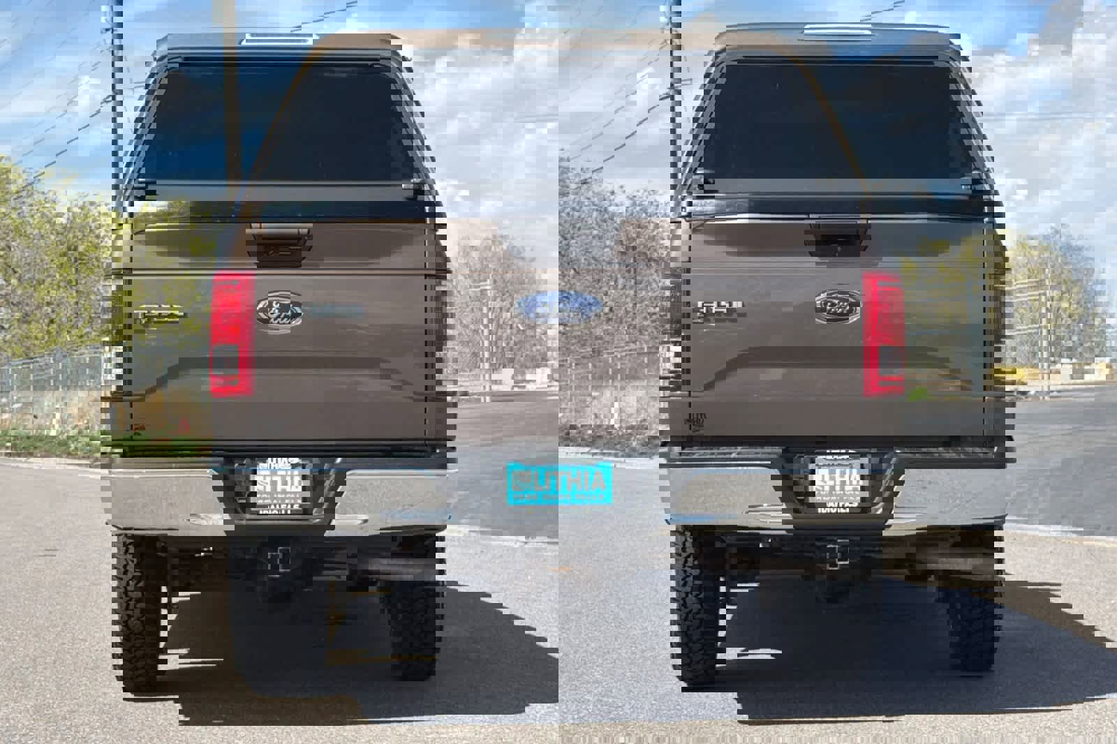 Used 2017 Ford F150 XLT w/ Equipment Group 301A Mid image 7