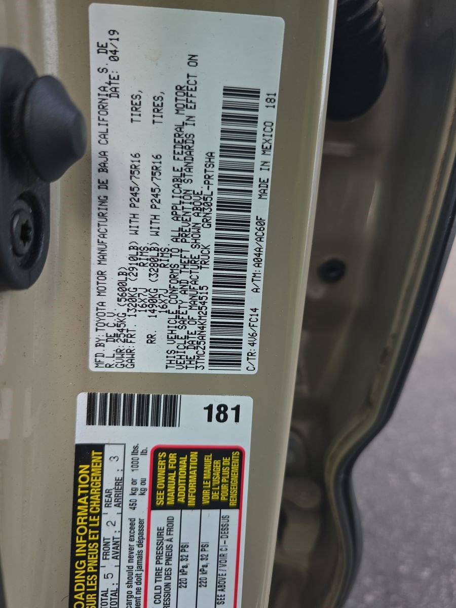 Certified 2019 Toyota Tacoma SR5 AWD/4WD image 14