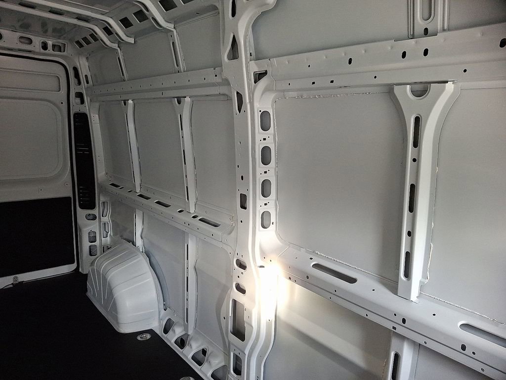 New 2025 RAM ProMaster 2500 w/ Power Group image 15