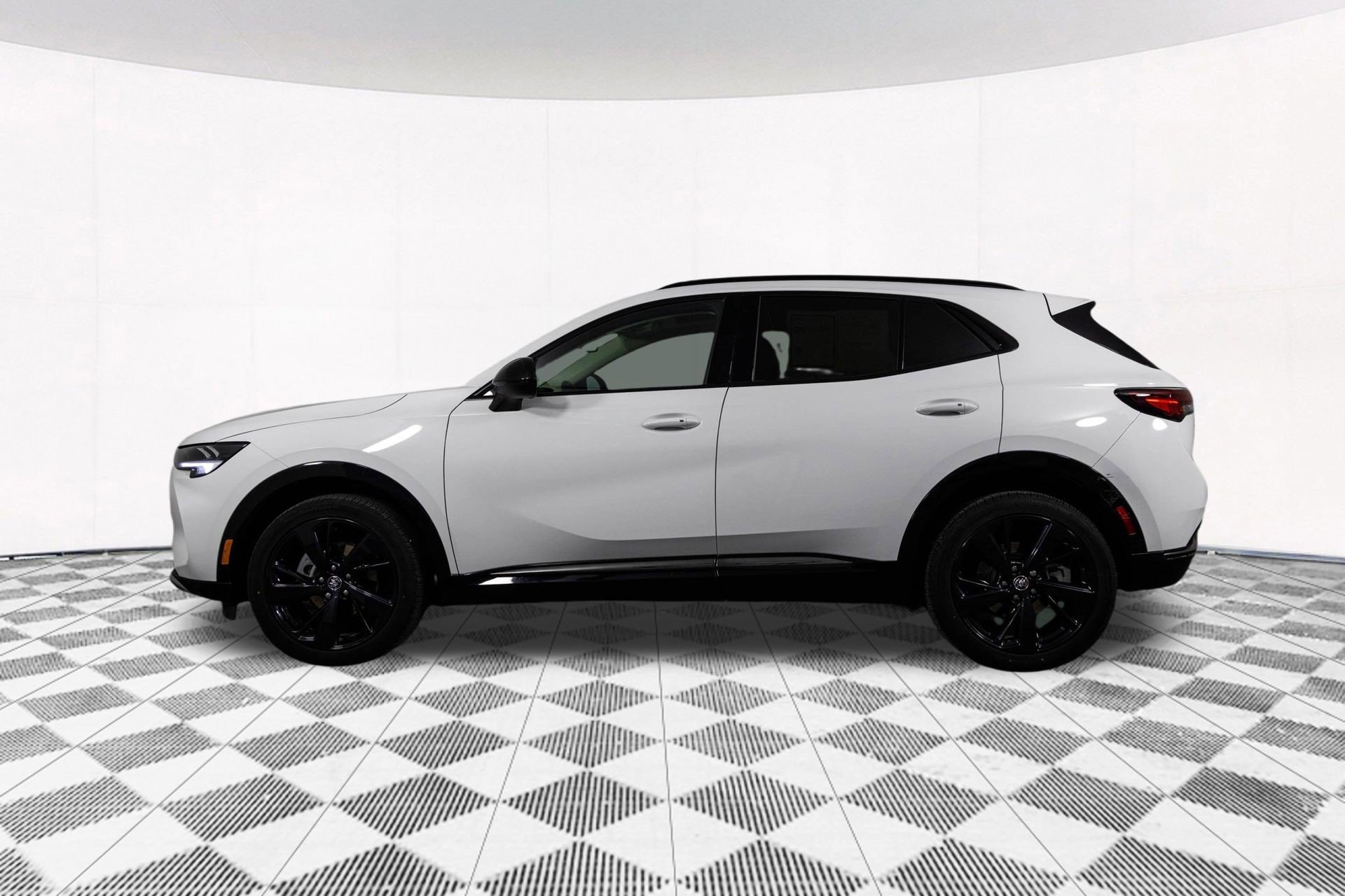 Certified 2023 Buick Envision Essence w/ Sport Touring Package image 11