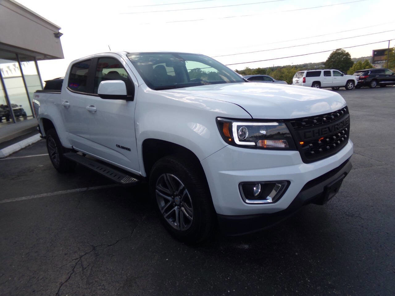 Used 2020 Chevrolet Colorado W/T w/ Custom Special Edition image 7