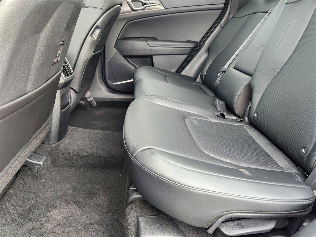 New 2026 Kia Sportage EX w/ EX Panorama Roof Package image 9