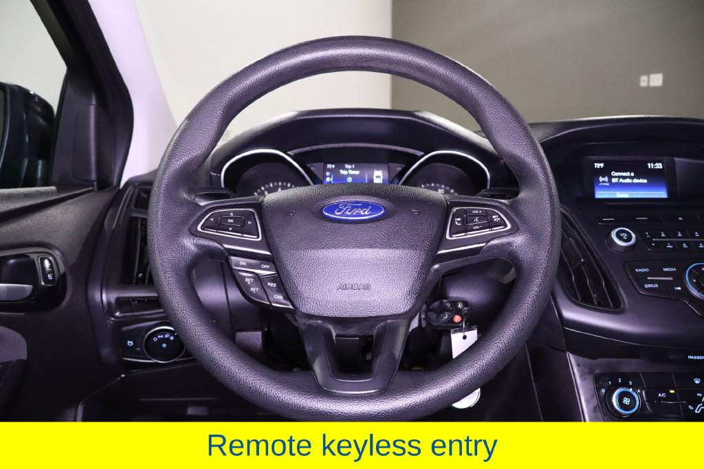 Used 2015 Ford Focus SE FWD image 17