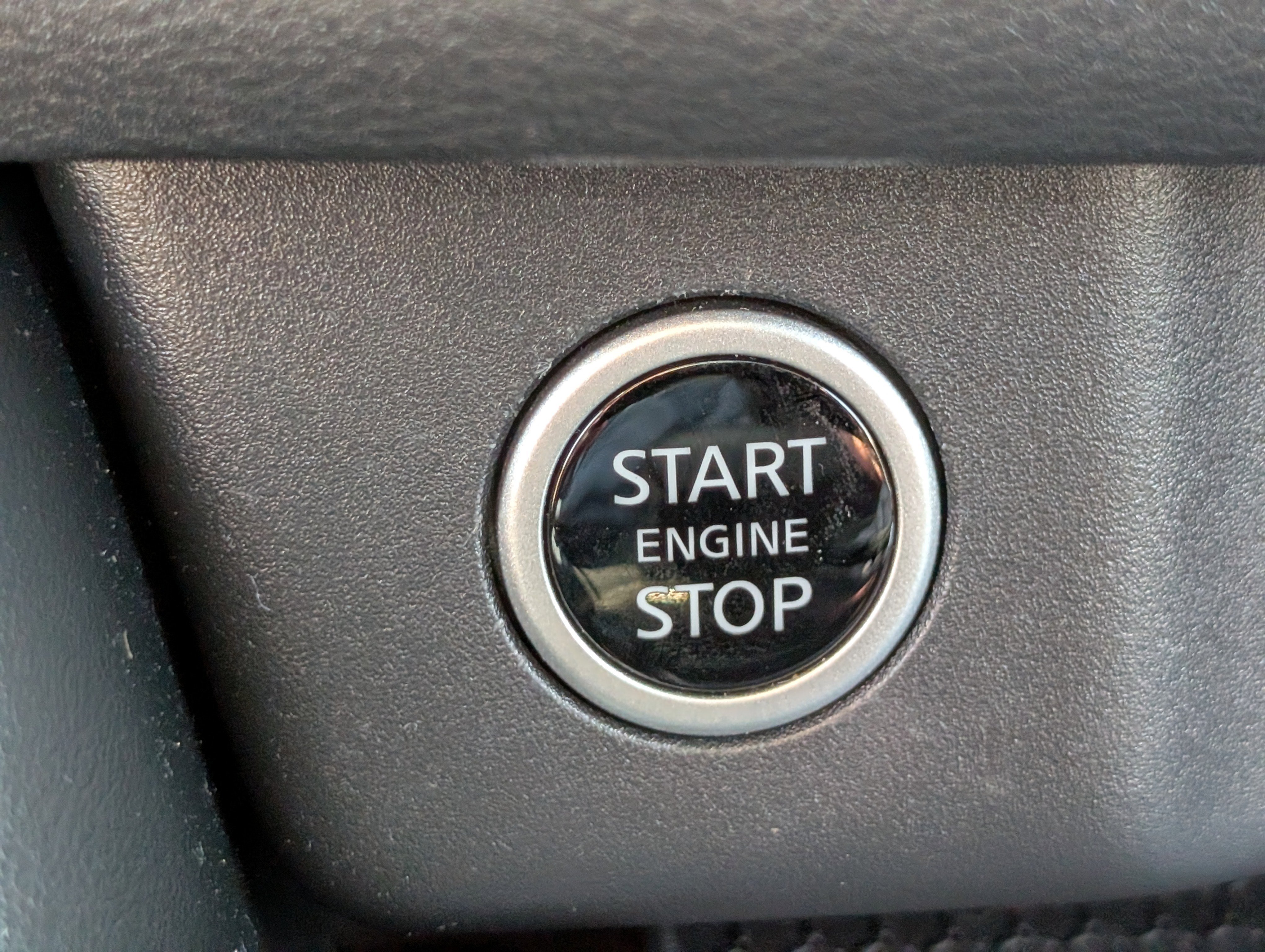 Used 2023 Nissan Rogue SL w/ SL Premium Package image 30