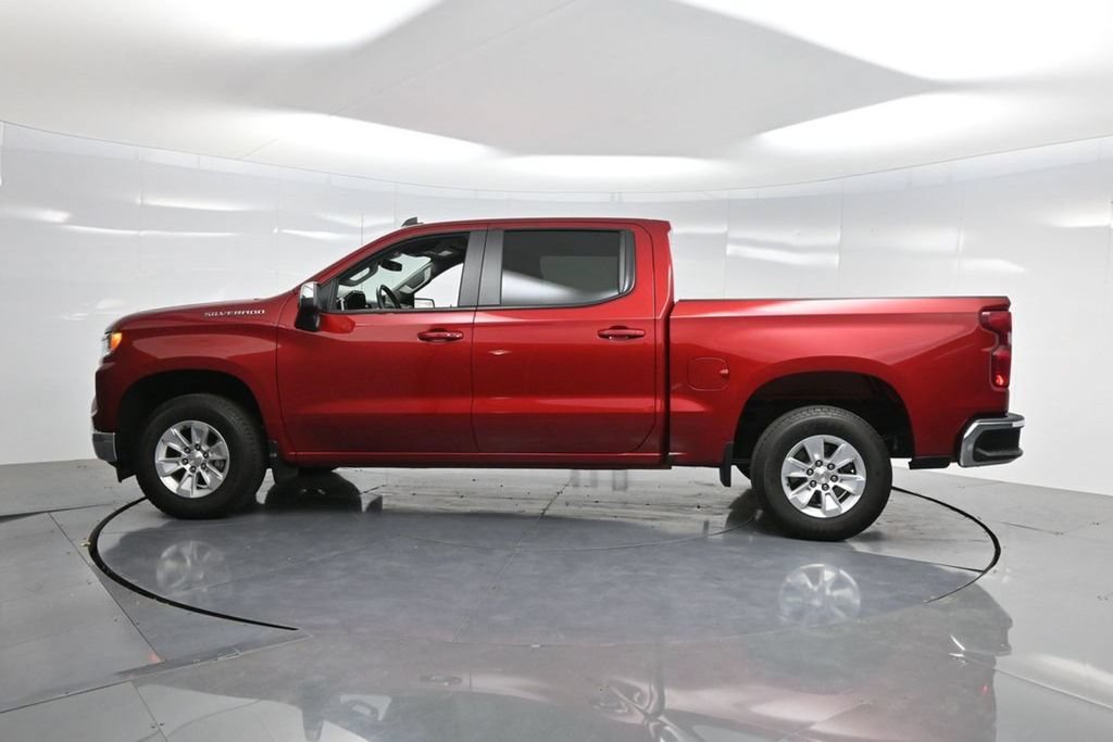 Used 2024 Chevrolet Silverado 1500 LT w/ Convenience Package II RWD image 33