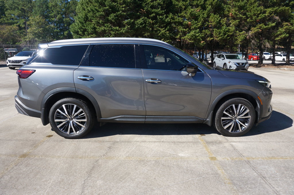 Used 2023 INFINITI QX60 Sensory w/ Cargo Package AWD/4WD image 23