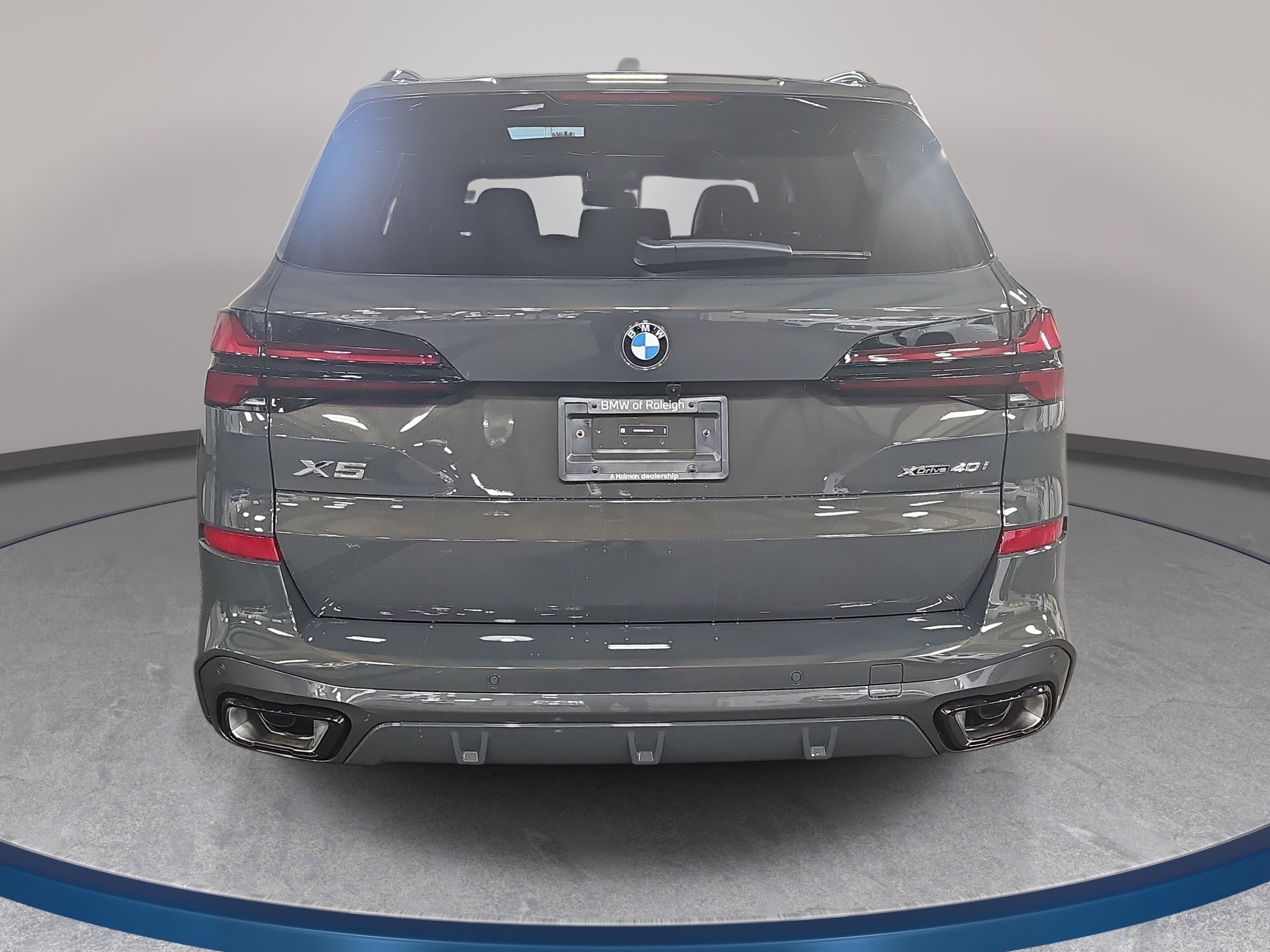 New 2026 BMW X5 xDrive40i w/ M Sport Package AWD/4WD image 6