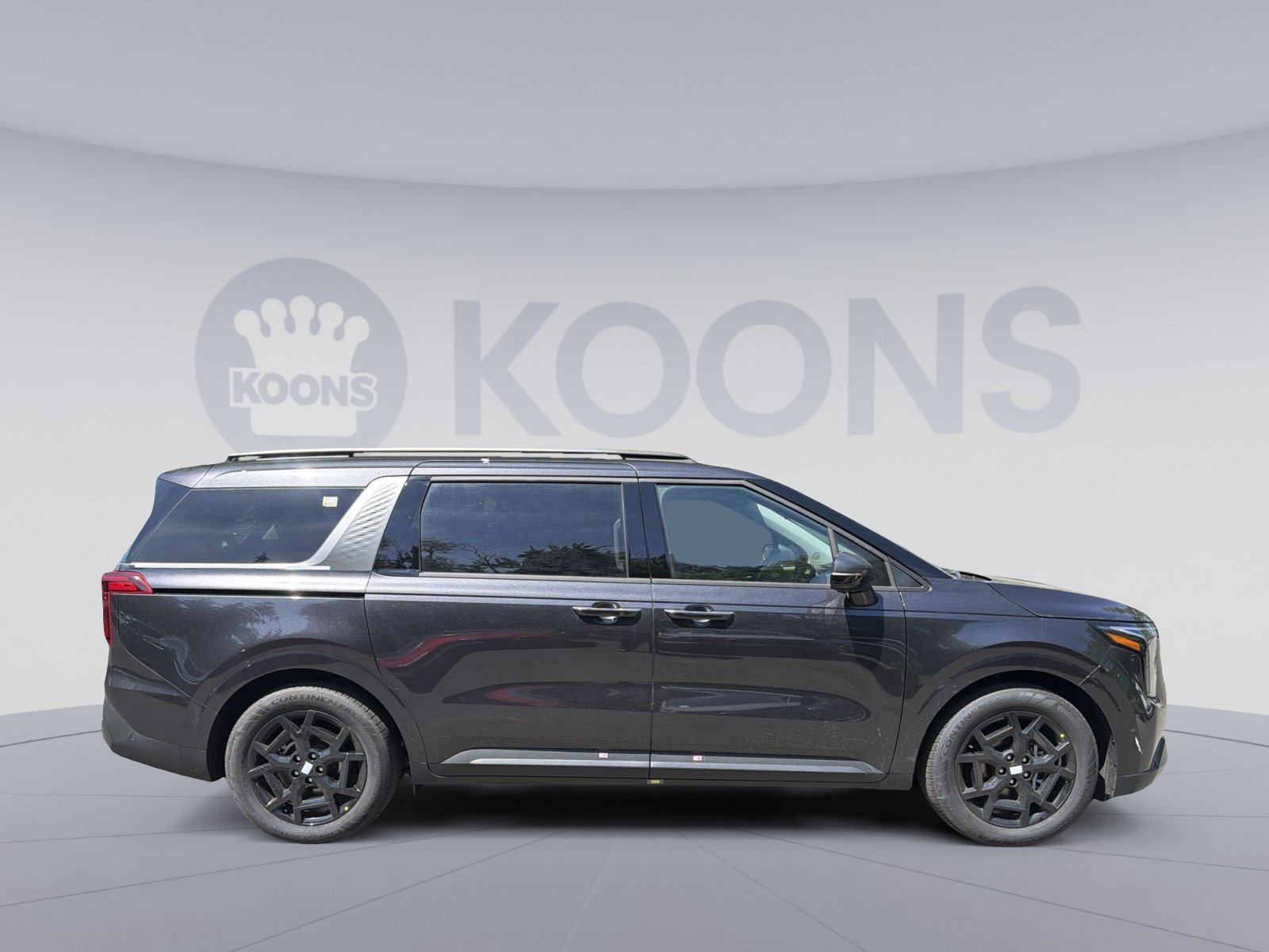 New 2026 Kia Carnival SX w/ SX Dark Edition Package FWD image 8