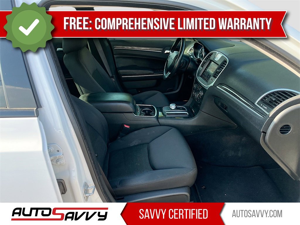 Used 2020 Chrysler 300 Touring w/ Sport Appearance Package image 26