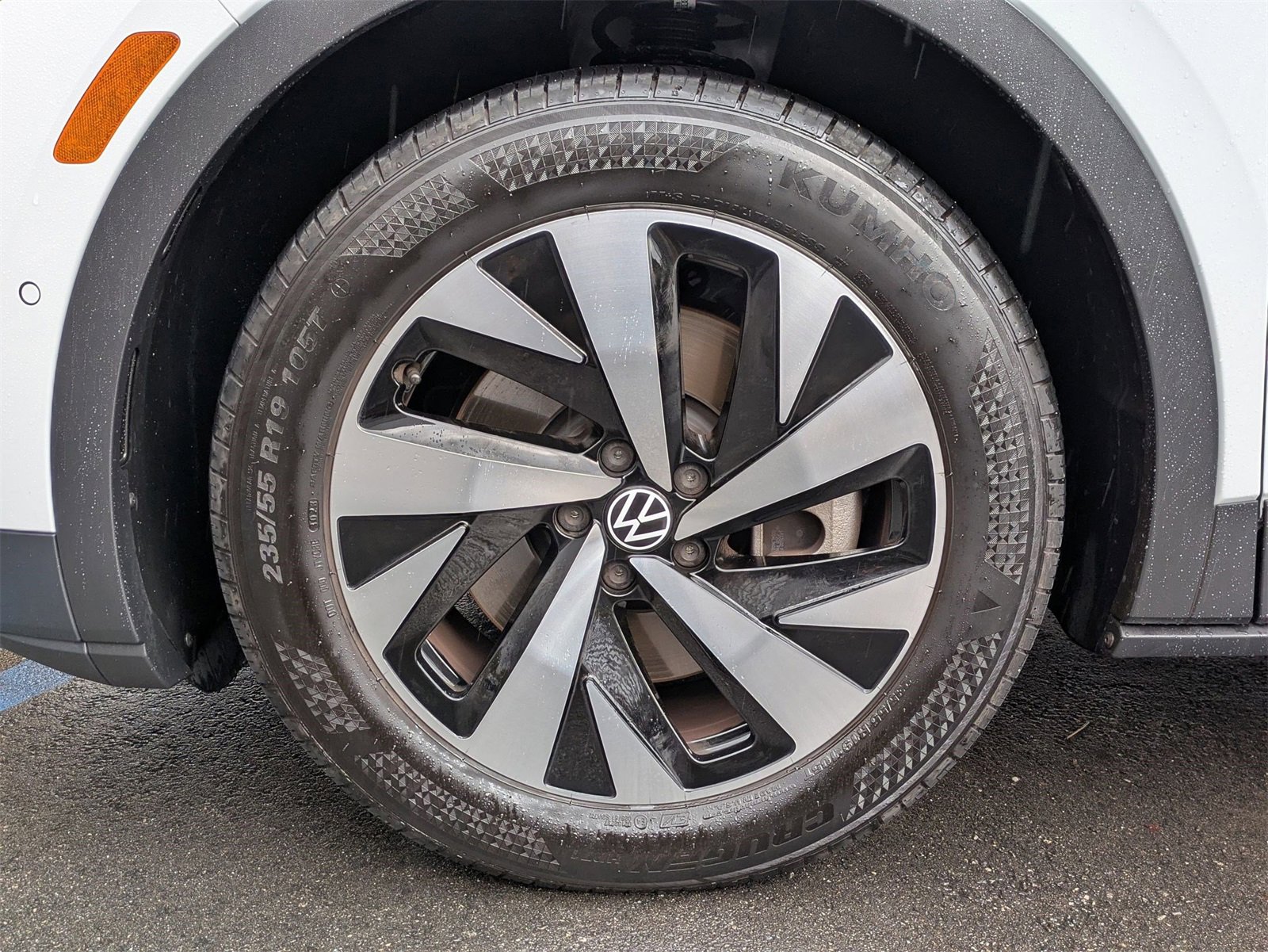 Used 2023 Volkswagen ID.4 Pro image 26