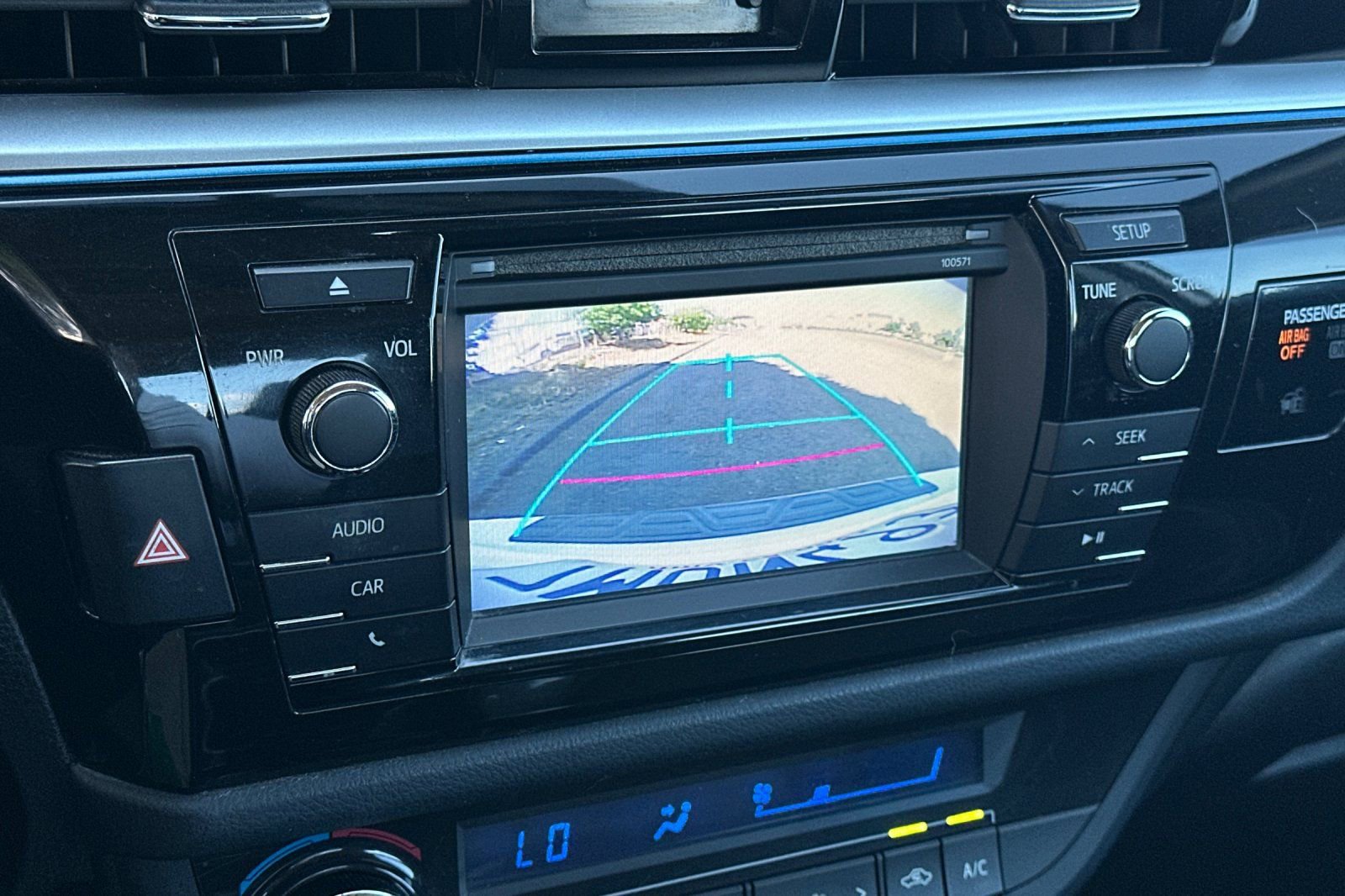 Used 2016 Toyota Corolla S FWD image 19
