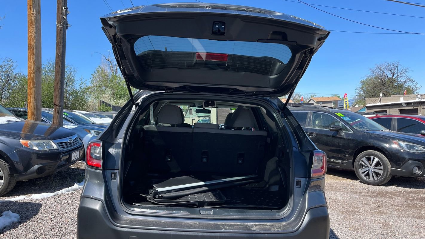 Used 2023 Subaru Outback Premium AWD/4WD image 22