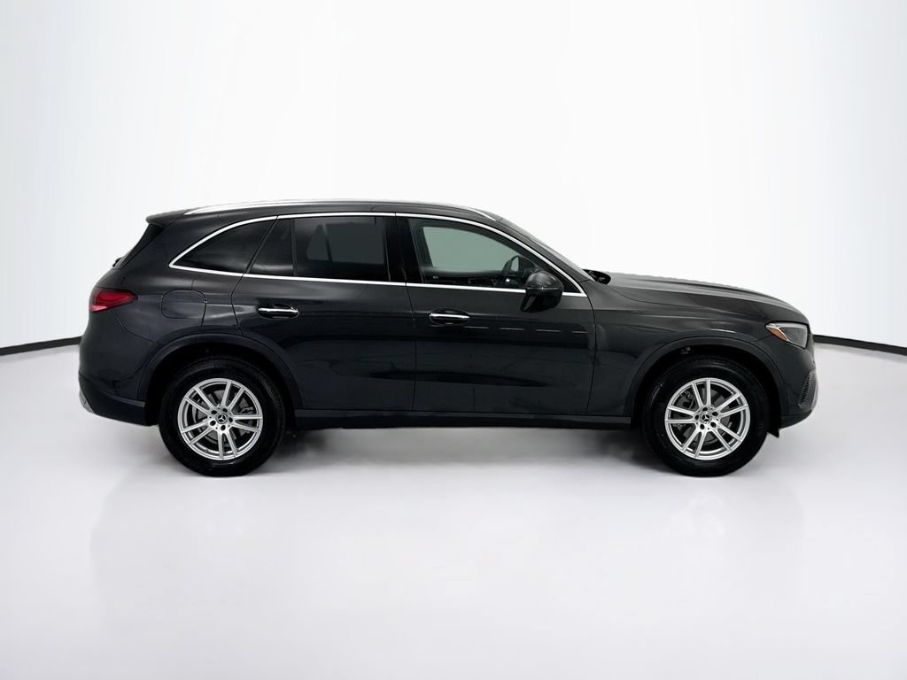 Certified 2026 Mercedes-Benz GLC 300 image 4