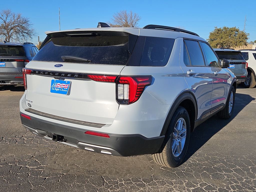 New 2026 Ford Explorer Active w/ Active Comfort Package image 11