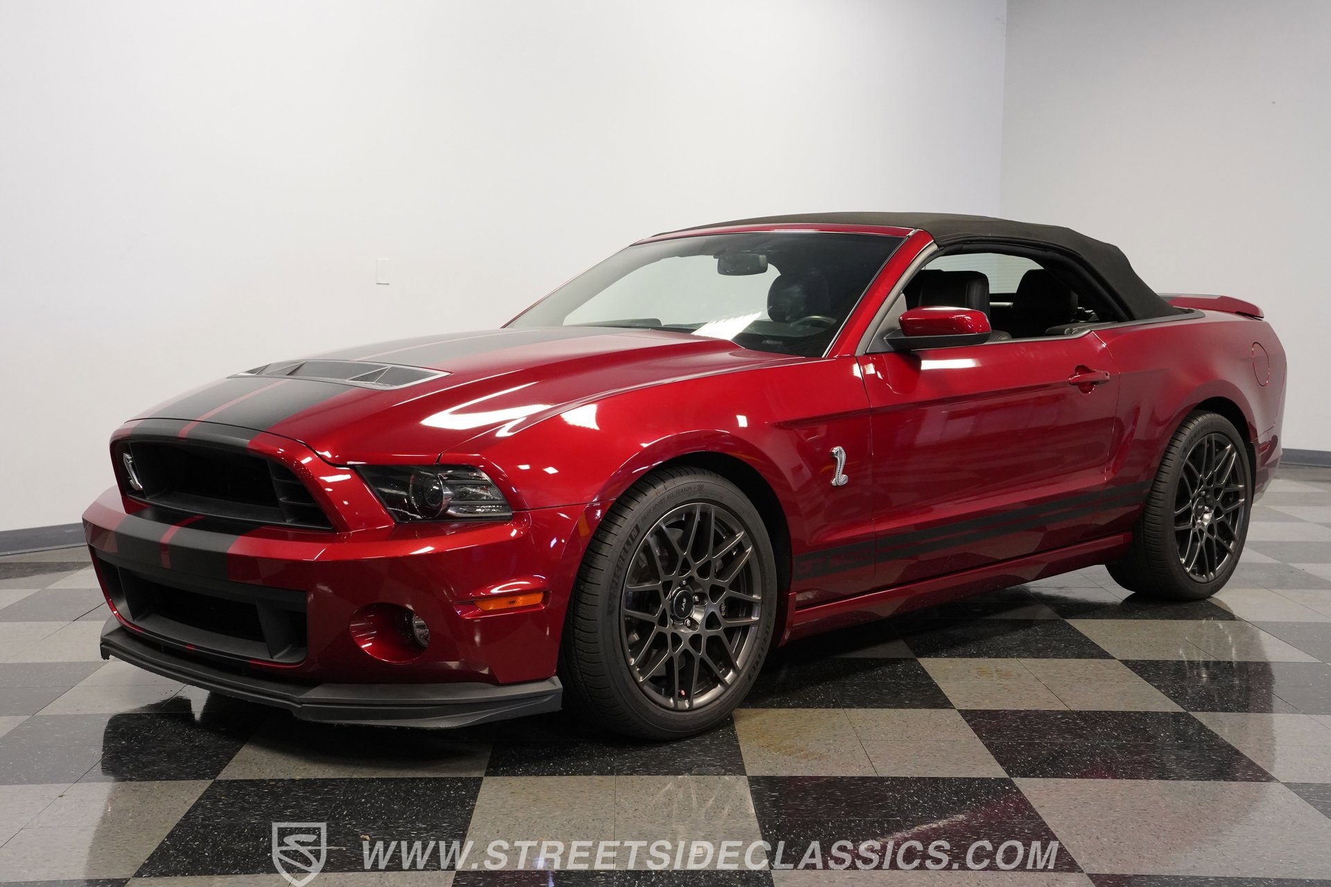 Used 2014 Ford Mustang Shelby GT500 w/ Equipment Group 821A image 5