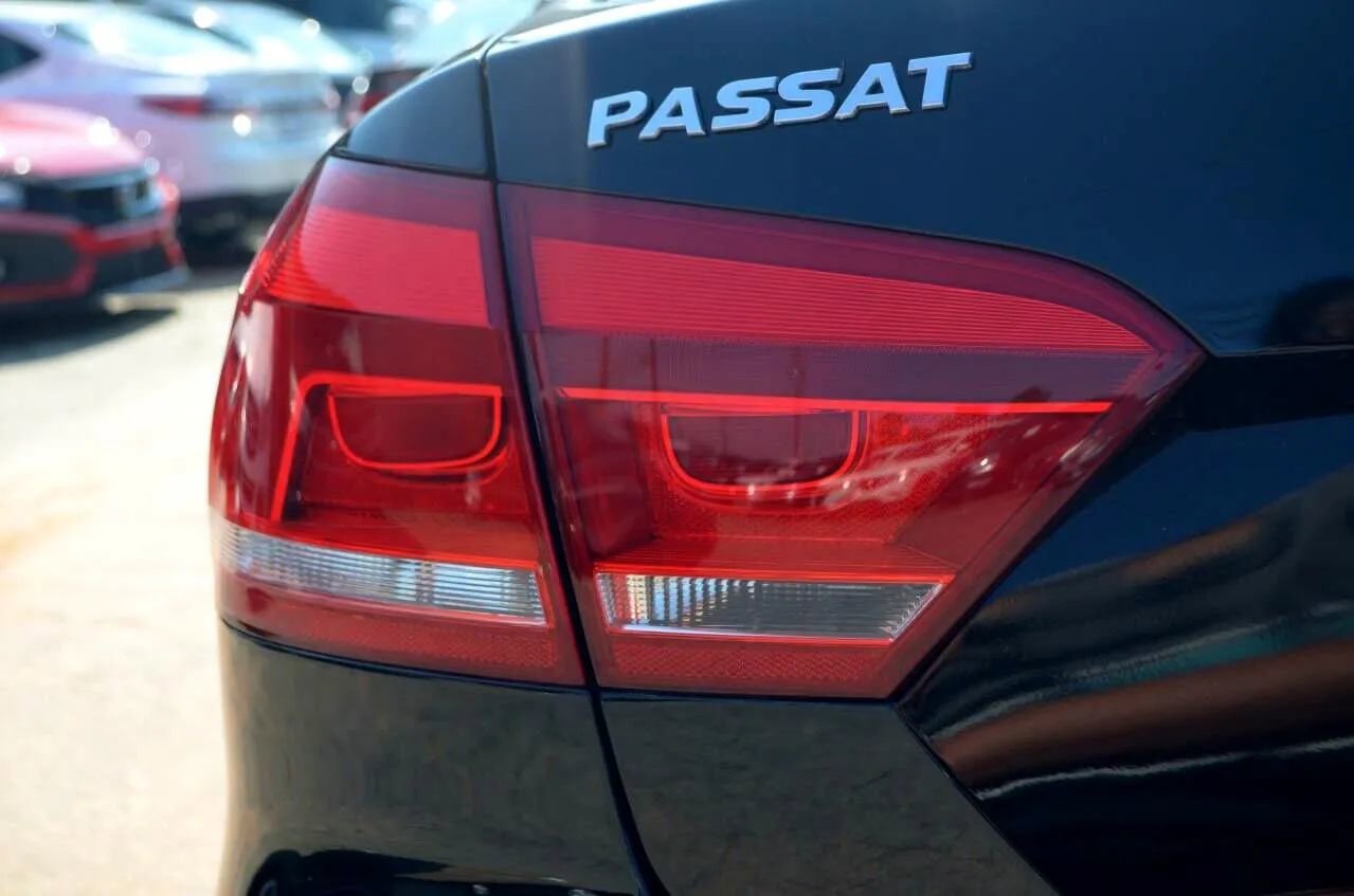 Used 2013 Volkswagen Passat 2.5 S image 6