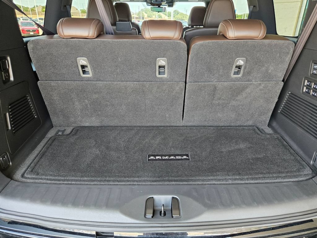 Used 2025 Nissan Armada Platinum Reserve AWD/4WD image 34