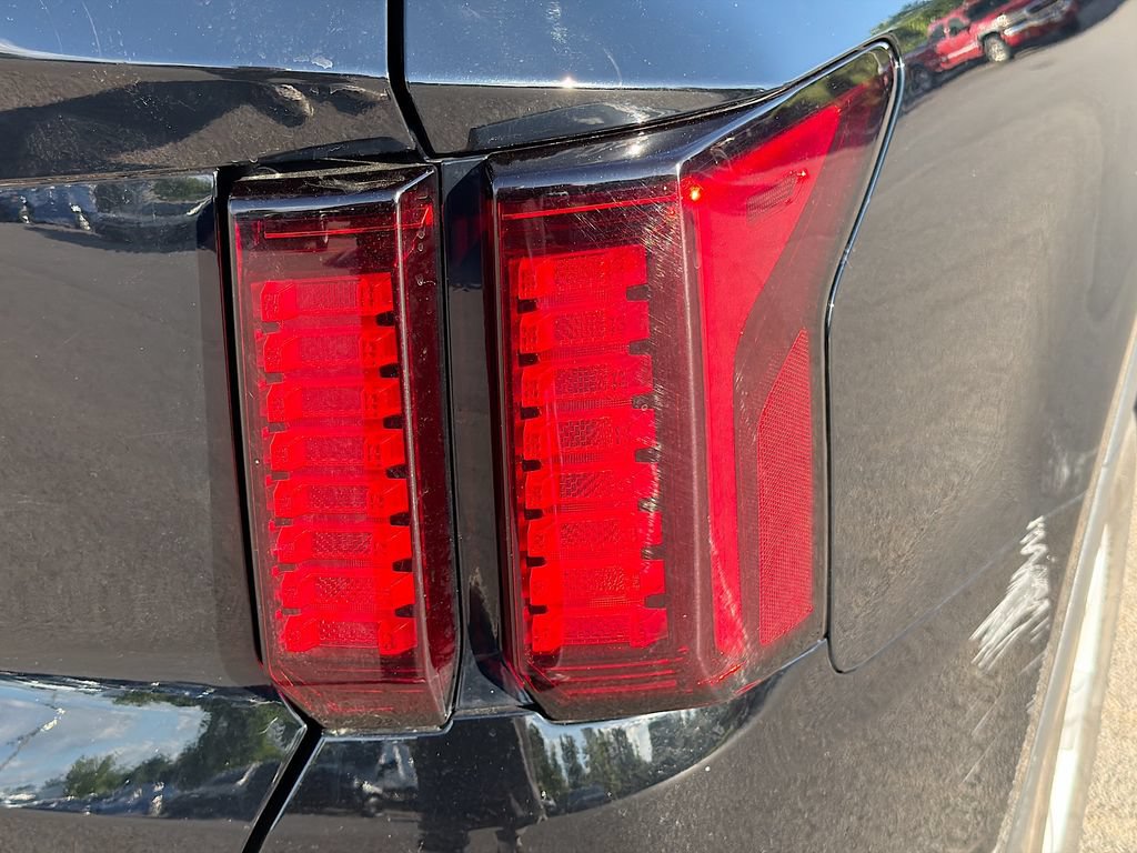 Used 2022 Kia Sorento LX FWD image 11