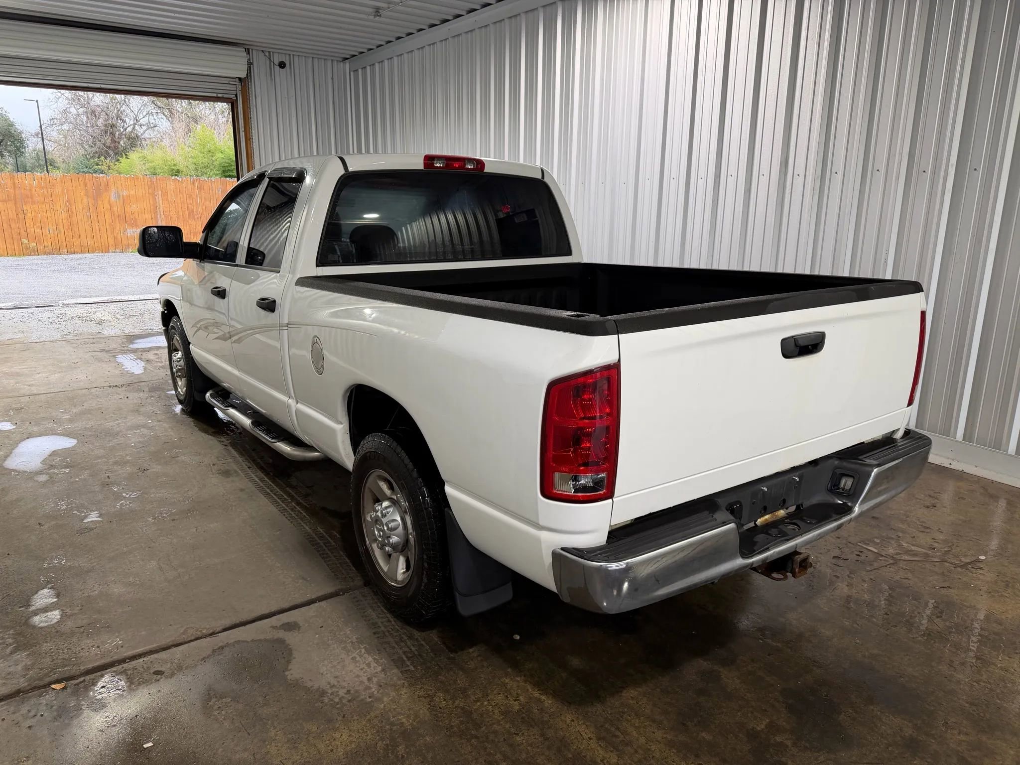 Used 2005 Dodge Ram 2500 Truck ST w/ Trailer Tow Group image 2