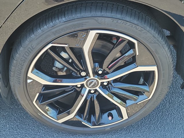 Certified 2025 Nissan Altima 2.5 SR FWD image 9