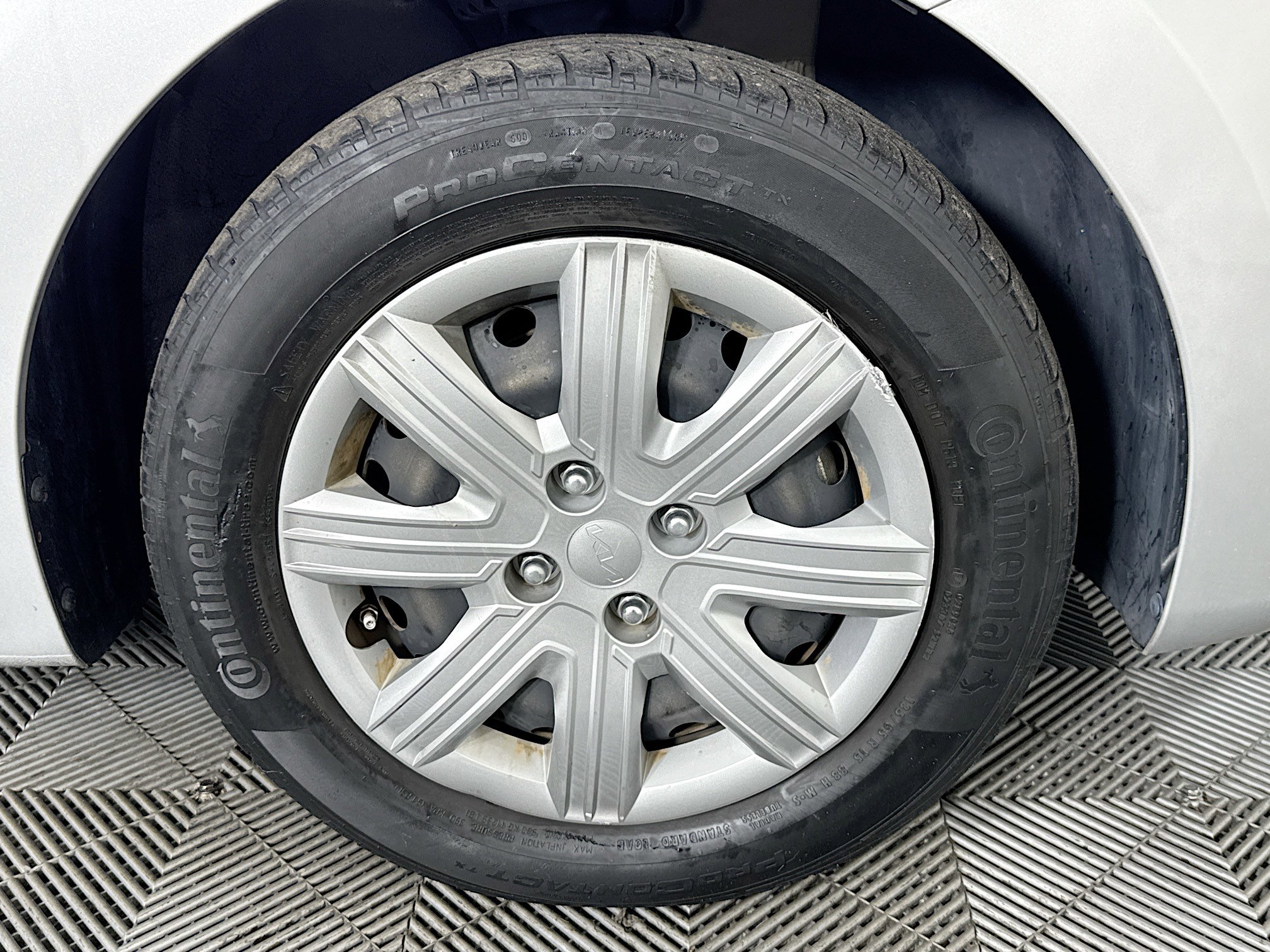 Used 2022 Kia Rio LX image 53